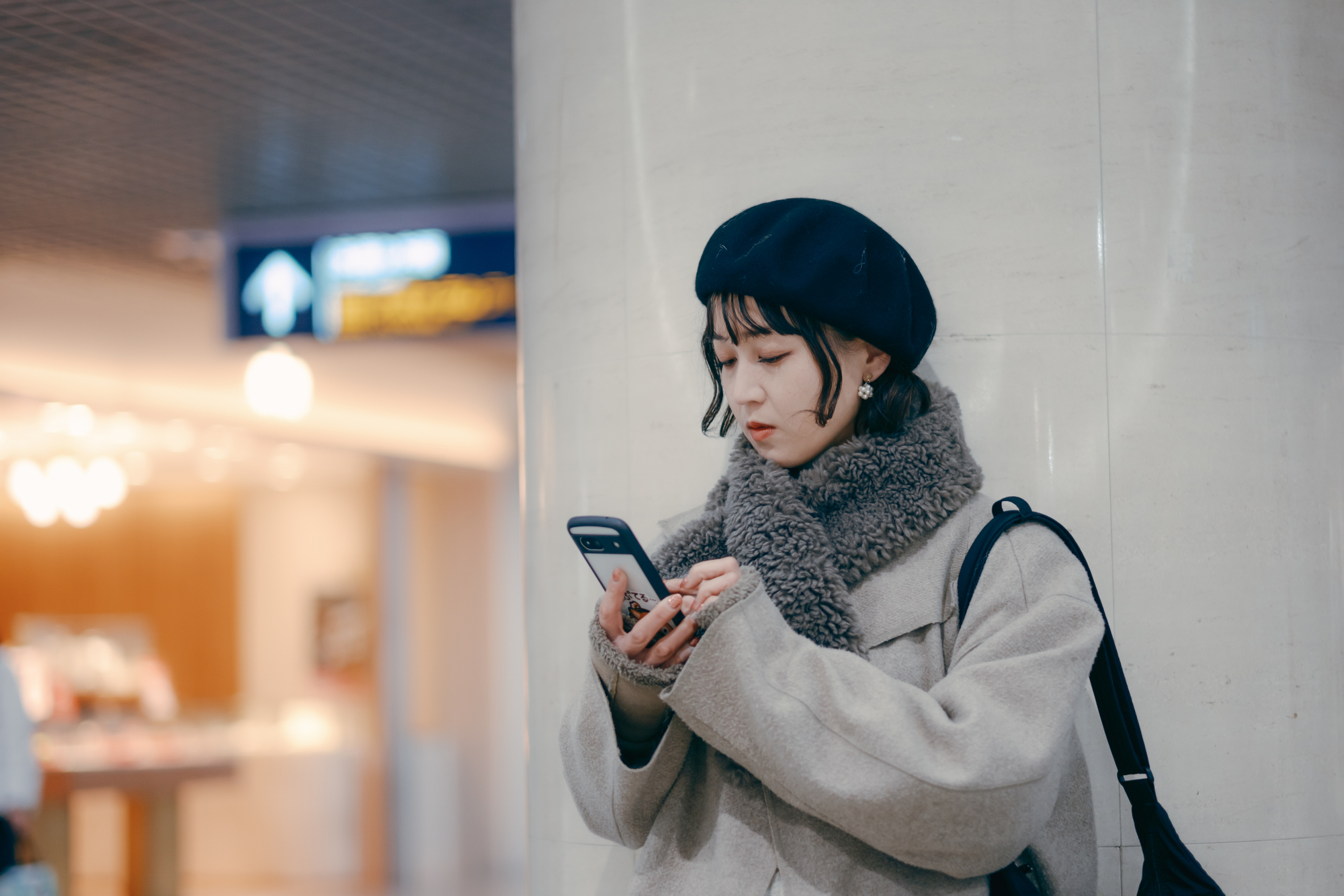 博多駅周辺で仕事帰りの予定が増えたときの浮気サイン｜帰宅時間・連絡・宿泊の違和感