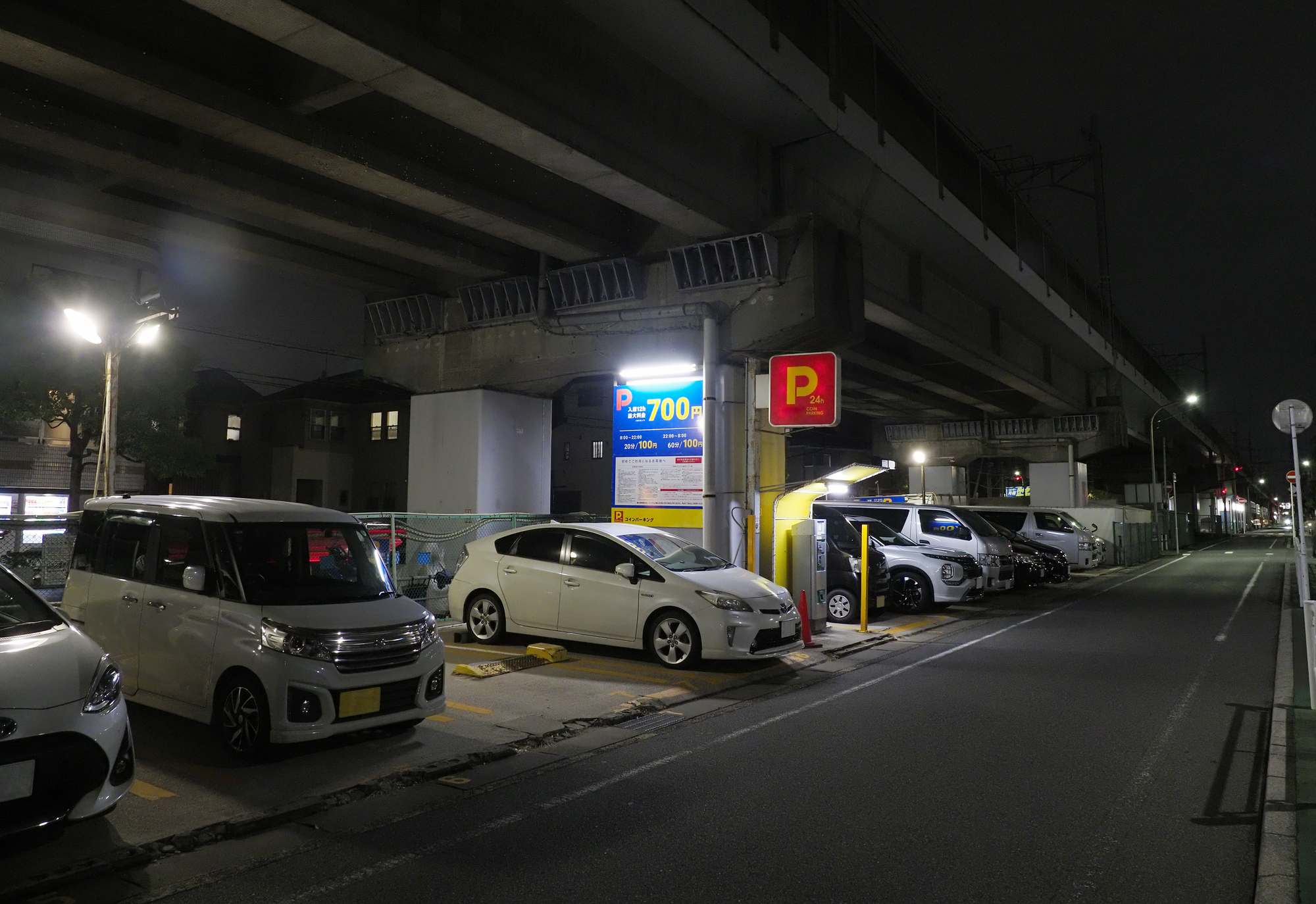 長野の車移動で浮気が見えにくくなる理由|駐車場・立ち寄り先・帰宅時間の確認点