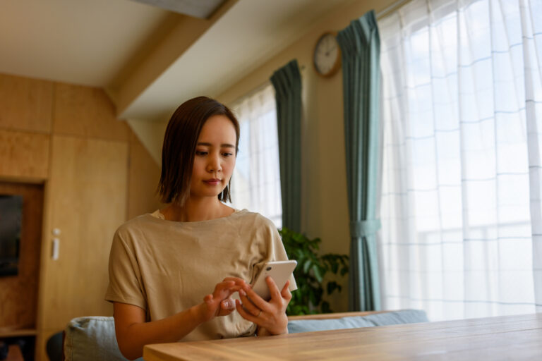 福岡で外出理由に矛盾が増えたときの見分け方｜会食・買い物・出張の境目