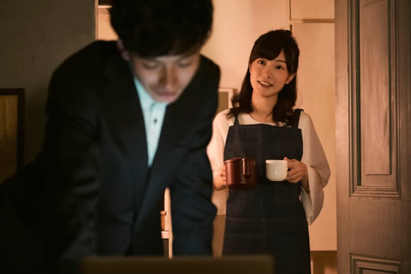 静岡で夫の会食・残業後の行動を確認する方法|帰宅後の態度と移動パターン