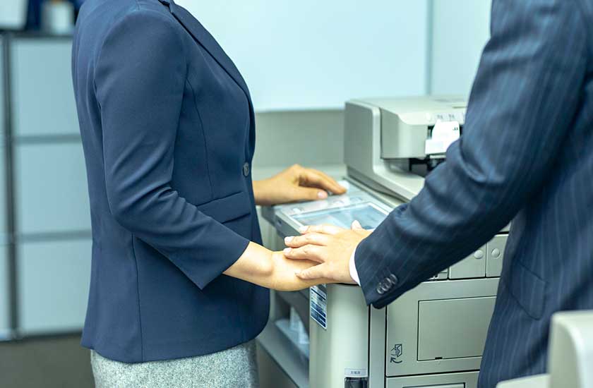 埼玉で職場関係者との浮気を疑うが相手を特定できないときの相談準備